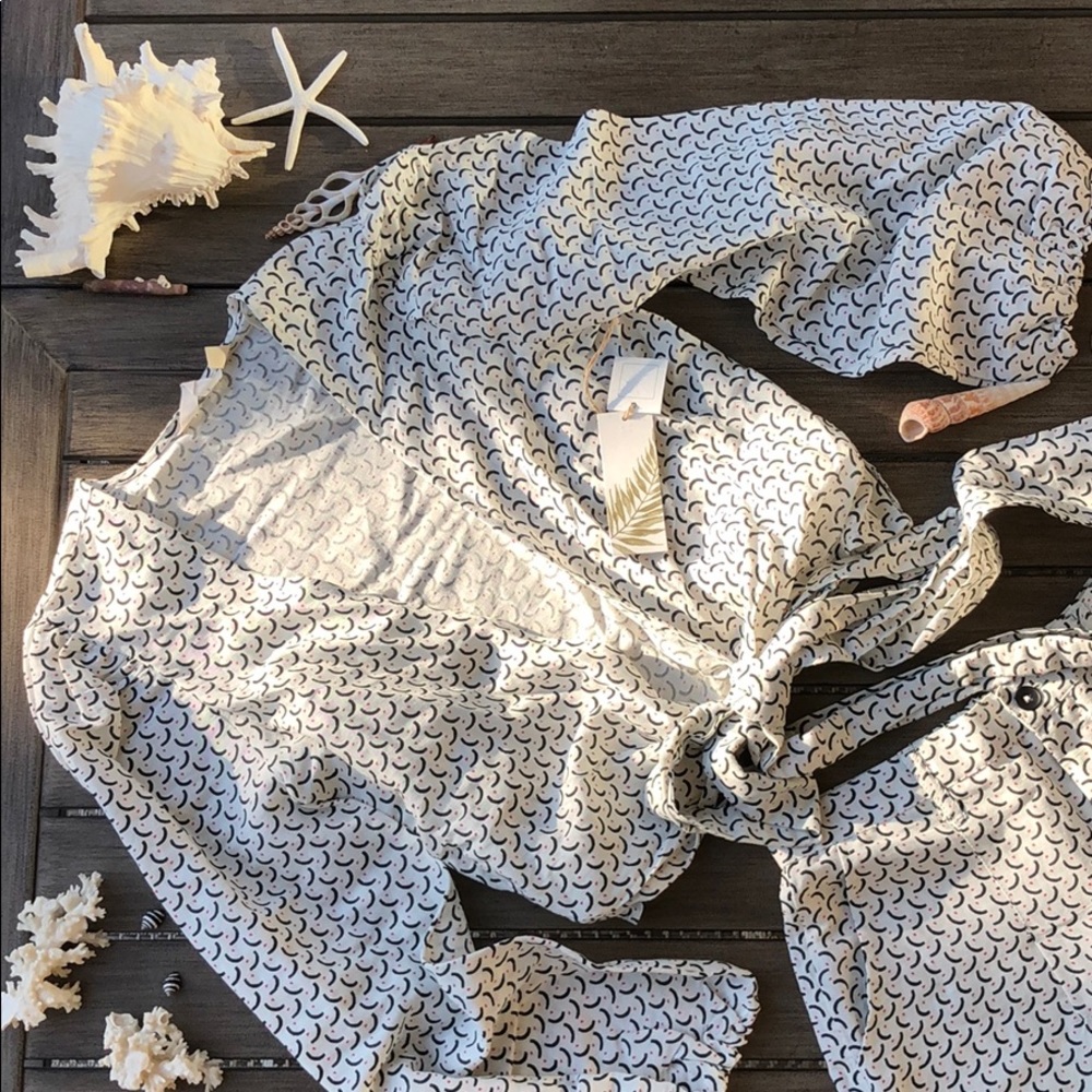 BILLABONG- Sincerely Jules WRAPPED IN LOVE HARD TO - Picture 5 of 13